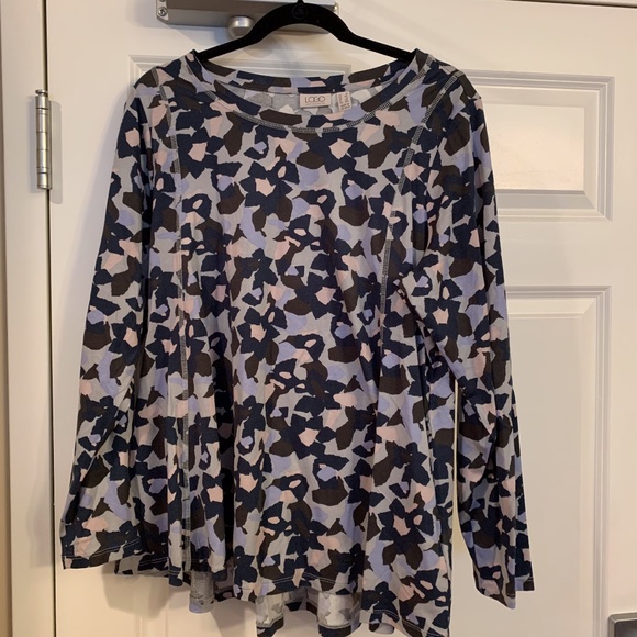 LOGO by Lori Goldstein Tops - LOGO by Lori Goldstein Printed Top